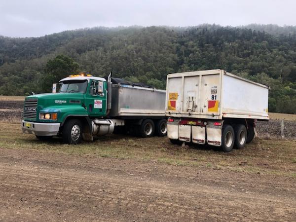 truck-dog-trailer